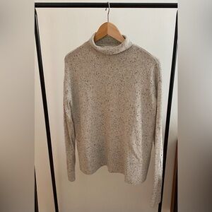 Everlane cashmere turtleneck size S